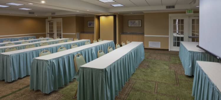 沃斯堡北拉昆塔温德姆套房酒店(La Quinta Inn & Suites by Wyndham Fort Worth North)图片