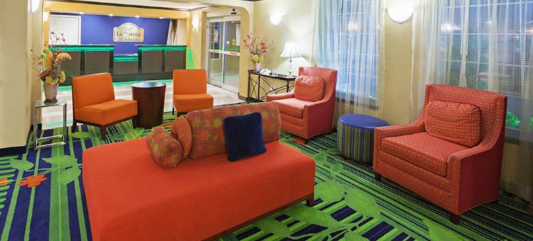 塔尔萨中心拉昆塔套房酒店(La Quinta Inn & Suites Tulsa Central)图片