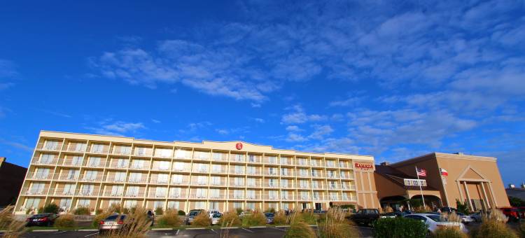 纳格斯海德华美达广场酒店(Ramada Plaza by Wyndham Nags Head Oceanfront)图片