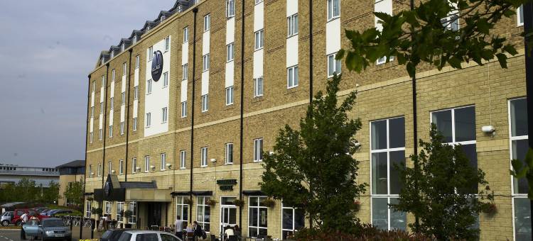 伯恩矛斯乡村酒店(Village Hotel Bournemouth)图片