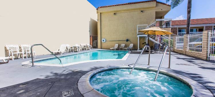 长堤-信号山凯艺酒店(Quality Inn Long Beach - Signal Hill)图片