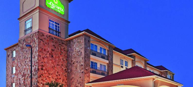 麦金尼拉昆塔温德姆套房酒店(La Quinta Inn & Suites by Wyndham McKinney)图片