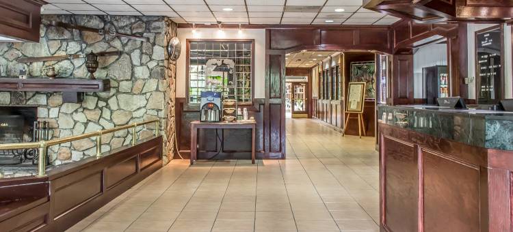 波科诺斯费尔布里奇套房酒店(FairBridge Inn & Suites Poconos)图片