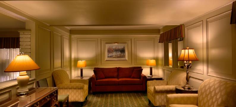 苏格兰皇家套房酒店(Royal Scot Hotel & Suites)图片