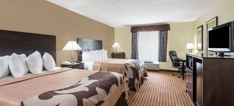 弗罗斯特堡坎伯兰凯艺套房酒店(Quality Inn & Suites Frostburg-Cumberland)图片