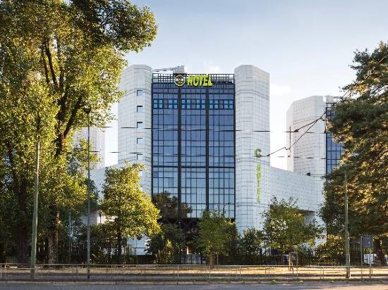 米蘭賽尼斯加里波第酒店