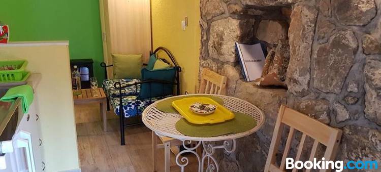 Calypso's Cave the Apartment for Animal Lovers图片