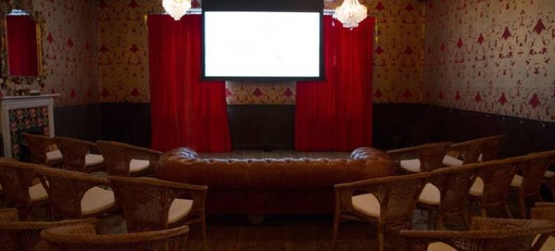 贝尔旅馆(The Bell Inn)图片