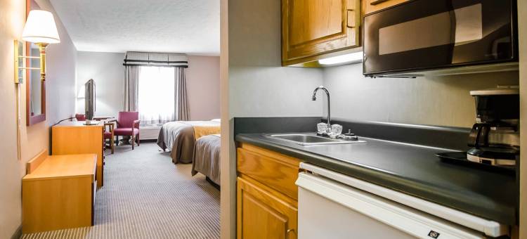 纳什维尔布卢明顿凯艺酒店(Quality Inn Nashville - Bloomington)图片