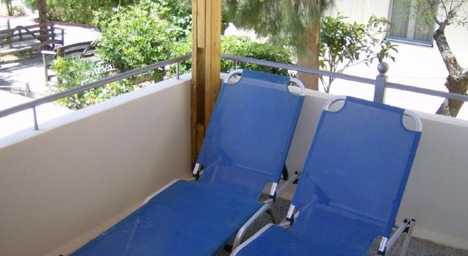 Creta Suites Hotel Overview