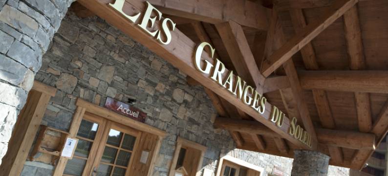 CGH公寓酒店&莱斯格兰吉斯都苏利Spas(CGH Résidences & Spas les Granges du Soleil)图片