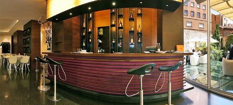 奥利维亚广场酒店(Olivia Plaza Hotel)图片