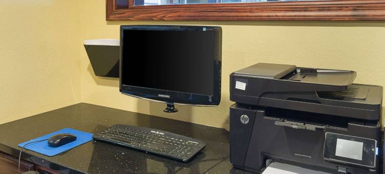 维也纳帕克斯堡北凯艺酒店(Quality Inn Parkersburg North-Vienna)图片