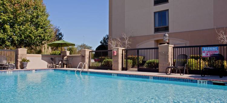 贝斯特韦斯特优质糖城/斯塔福德酒店(Best Western Plus Sugar Land/Stafford)图片