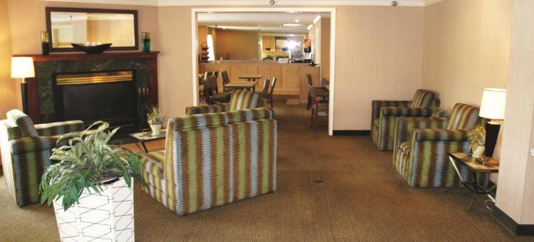 堪萨斯城北拉昆塔温德姆酒店(La Quinta Inn by Wyndham Kansas City North)图片