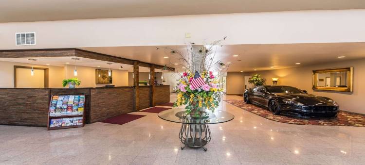 贝克斯菲尔德北克拉丽奥酒店(Hiltop Hotel)图片