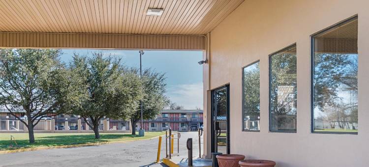 6韦科汽车旅馆(Motel 6 Waco, TX)图片