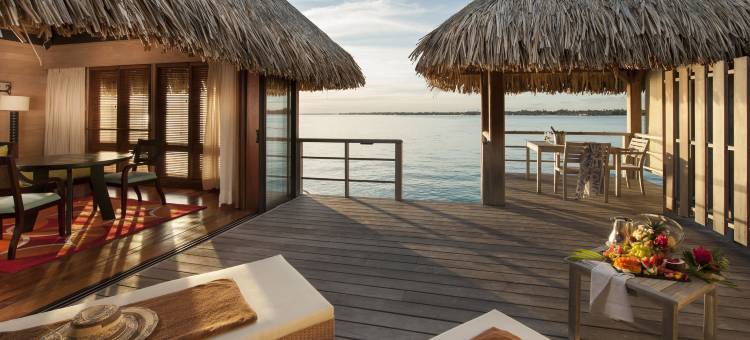 波拉波拉瑞吉度假酒店(The St. Regis Bora Bora Resort)图片
