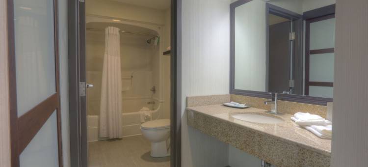 Hotel & Suites图片