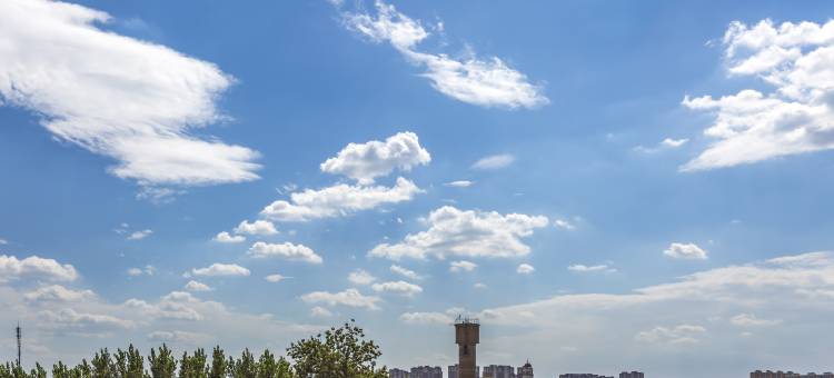 布丁酒店(花乡东桥地铁站新天坛医院店)图片