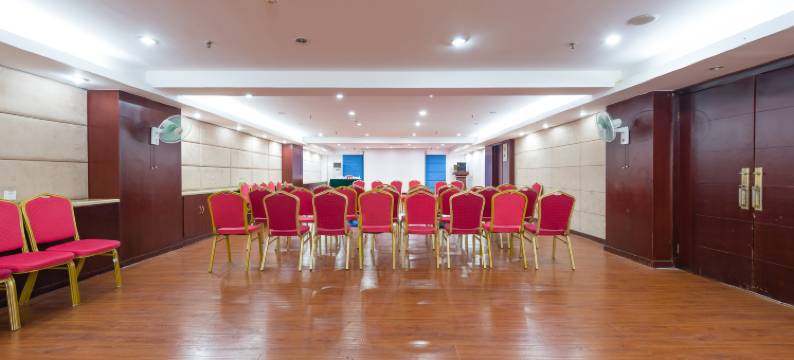 昌建商务酒店(漯河火车站店)图片