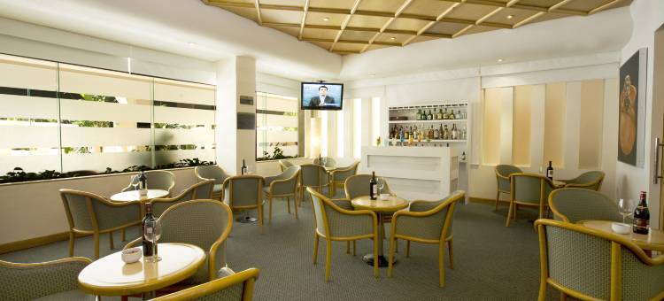 卡门城嘉年华旅馆(Fiesta Inn Ciudad del Carmen)图片