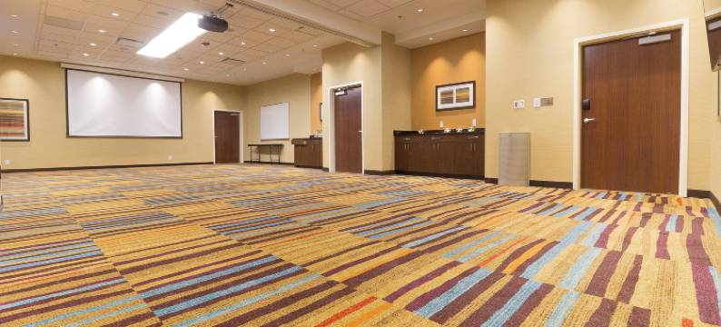 里贾纳万枫酒店及套房(Fairfield Inn & Suites Regina)图片