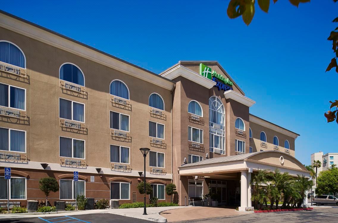 The hotel entrance is directly across from the starbucks. Discount [75 Off] Holiday Inn Express Mira Mesa San Diego United