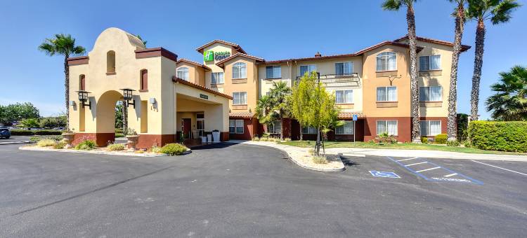 智选假日套房酒店曼特卡南 - 斯托克顿区(Holiday Inn Express & Suites Manteca City Center)图片