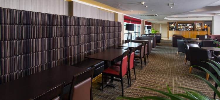 伦敦鲁顿机场智选假日酒店(Holiday Inn Express London - Luton Airport)图片