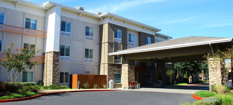 智选假日套房酒店纳帕谷 - 美国大峡谷(Holiday Inn Express & Suites Napa Valley-American Canyon)图片