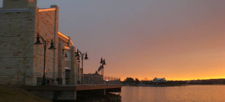 格兰伯瑞智选假日酒店及套房(Holiday Inn Express & Suites Granbury)图片