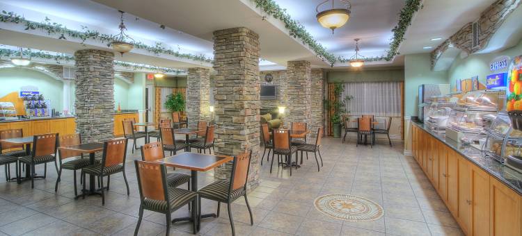 智选假日套房酒店卡尔斯巴德 by IHG(Holiday Inn Express & Suites Carlsbad by IHG)图片