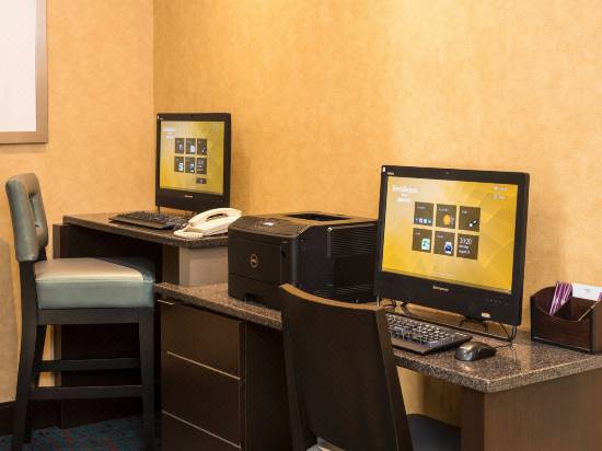 Residence Inn By Marriott Ottawa Airport Hotel Reviews And Room