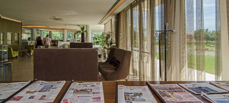 比萨塔广场酒店(Pisa Tower Plaza)图片