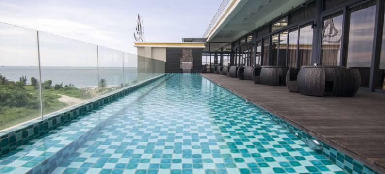 金湾酒店(Goldenbay Hotel)图片