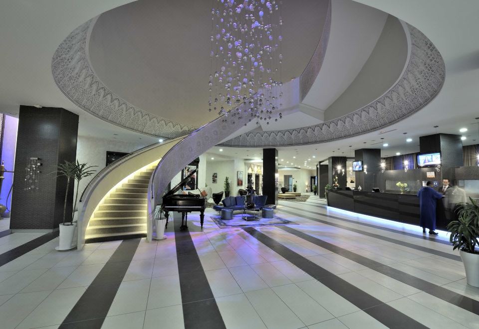 Kenzi Solazur Over view