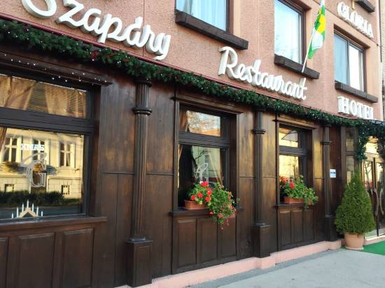 布達佩斯市中心格勞利亞酒店