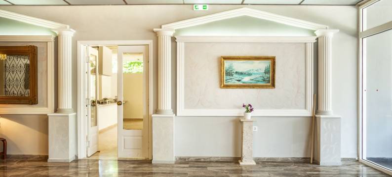 银湾酒店(Silver Bay Hotel)图片