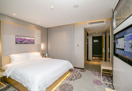 Lavande Hotels (Chengdu Xihe Bolin Square)Hotel Overview