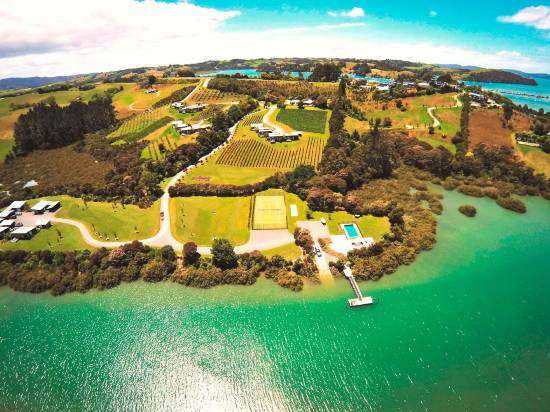 濱江馬塔卡納酒店