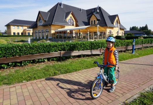 Seepark Auenhain Hotel Overview