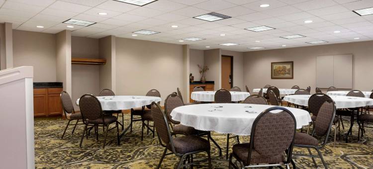 Wingate by Wyndham Bentonville Airport图片