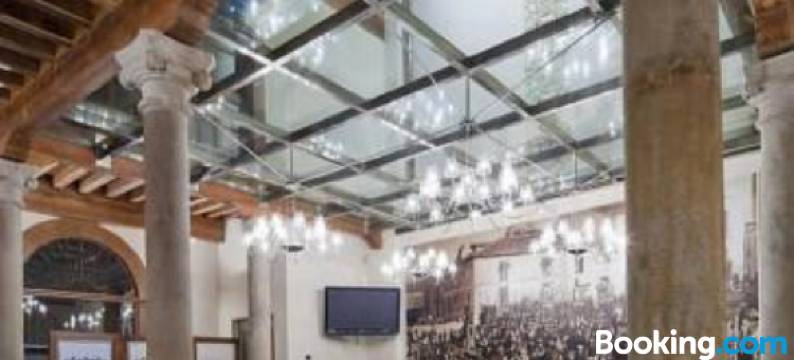 洛辛科利纳杰皇家旅馆(Posada Real Los Cinco Linajes)图片