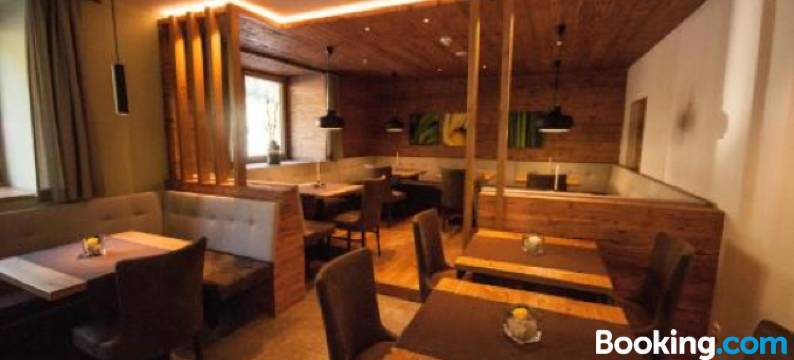 Loewe Dolomites图片