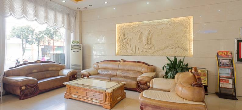 西乡金山大酒店图片