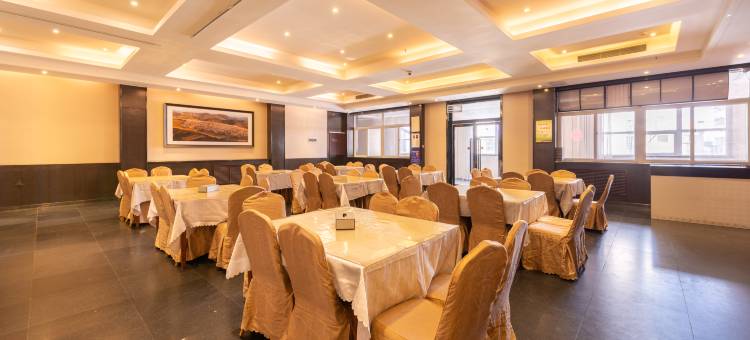 如家睿柏·云酒店(延安宝塔山二道街店)图片