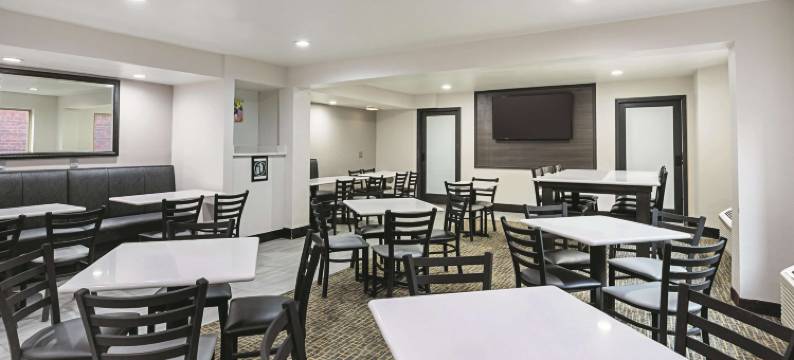 明尼阿波利斯西北拉昆塔温德姆套房酒店(La Quinta Inn & Suites by Wyndham Minneapolis Northwest)图片