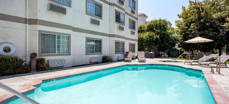 戴维斯拉昆塔温德姆套房酒店(La Quinta Inn & Suites by Wyndham Davis)图片