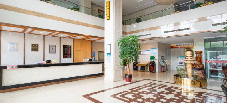 隆源大酒店(马鞍山师范学院蒙牛工业园店 )图片